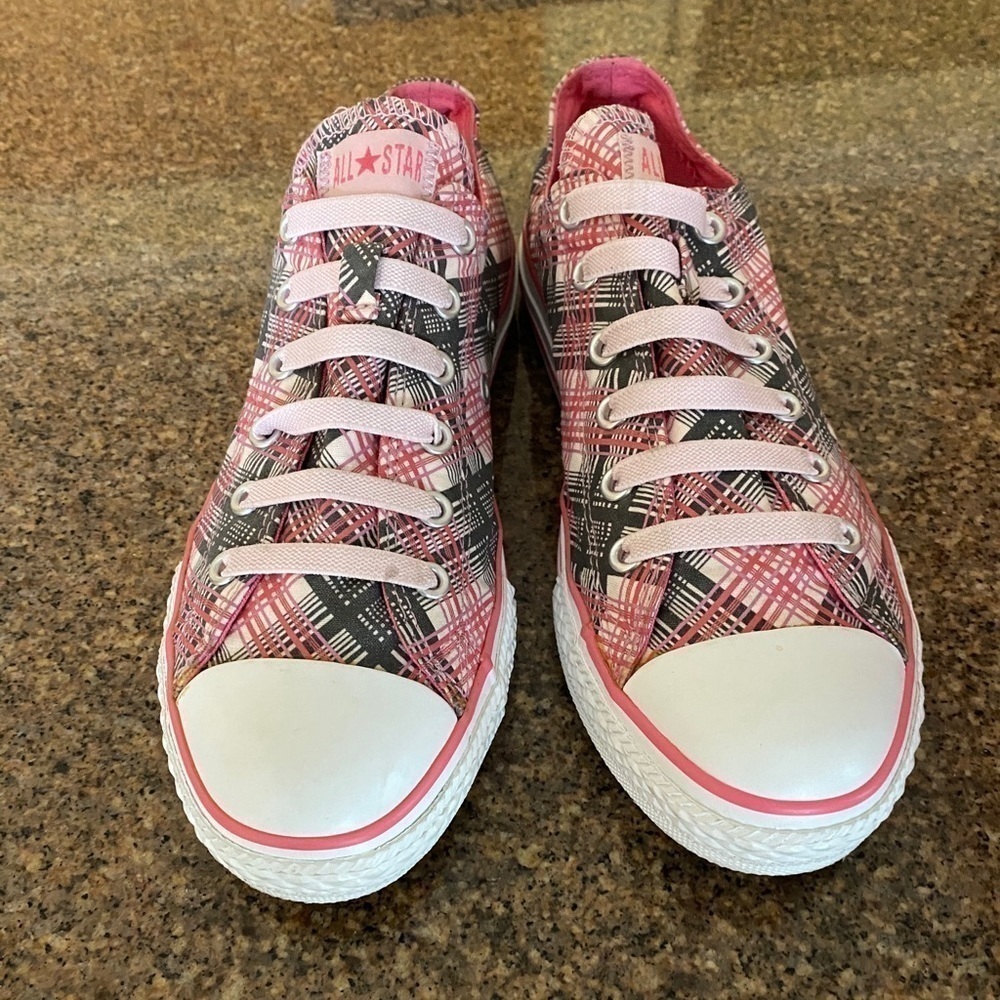 Converse Pink Plaid Slip Ons Women’s 5 NWOT - Picture 3 of 5